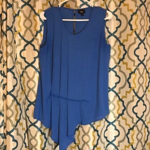 Mossimo blue flowy tank top.